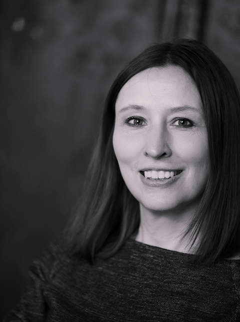 Potrait der Dozentin Andrea Fiedler.